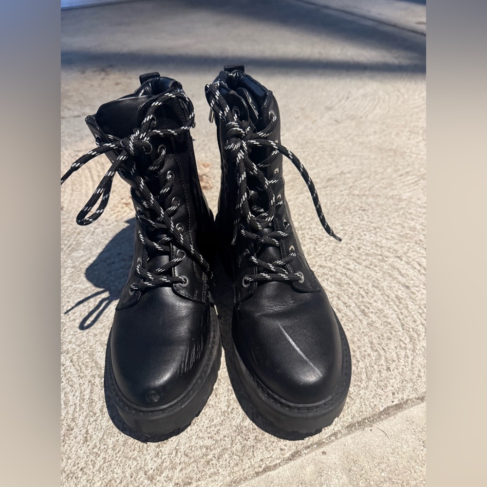 Calvin Klein Lace-Up Lug Sole Boots